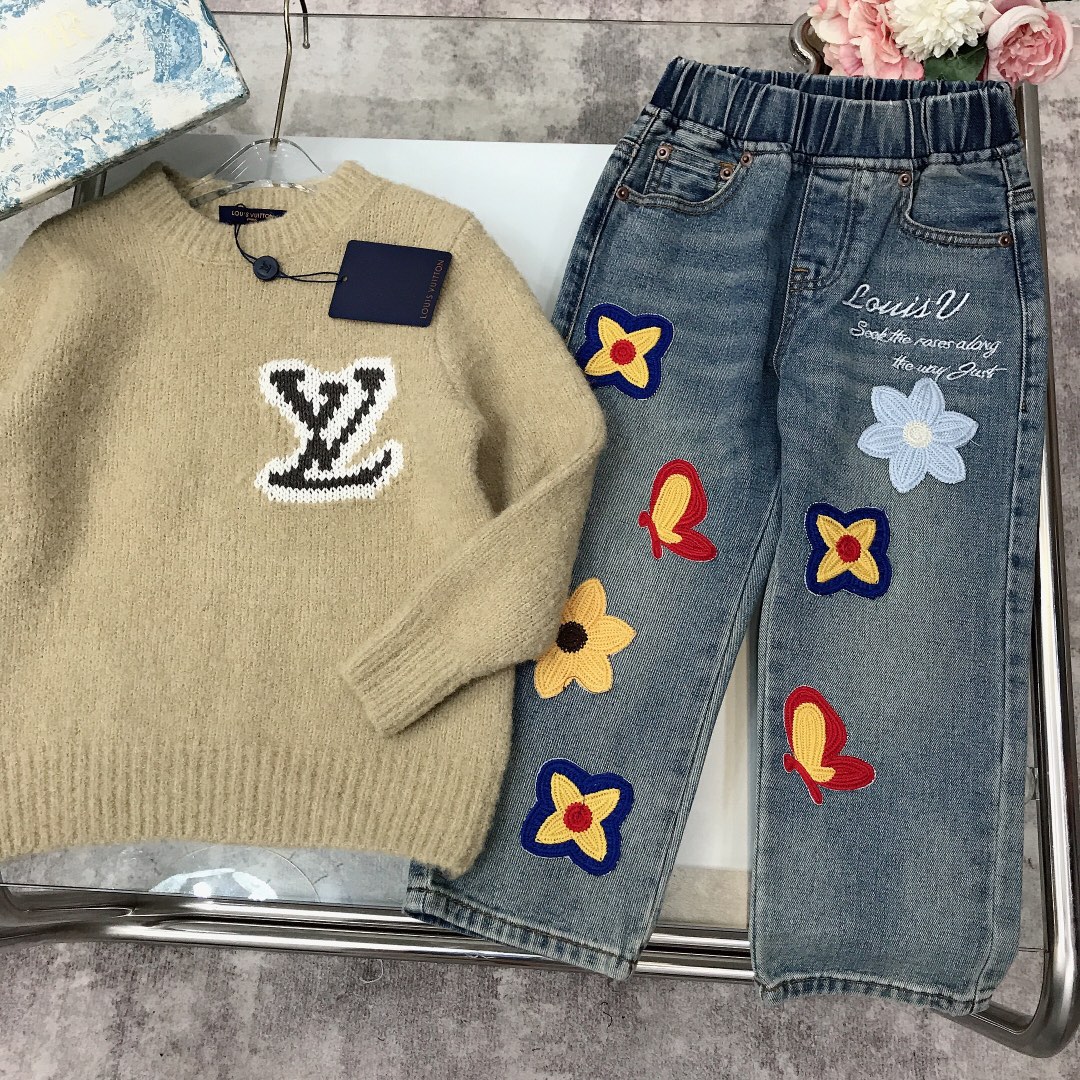 Fashionable Loui* & Vuitto* Wool Coat with Sweater Embroidery and High-tech Dyeing - 图片 2