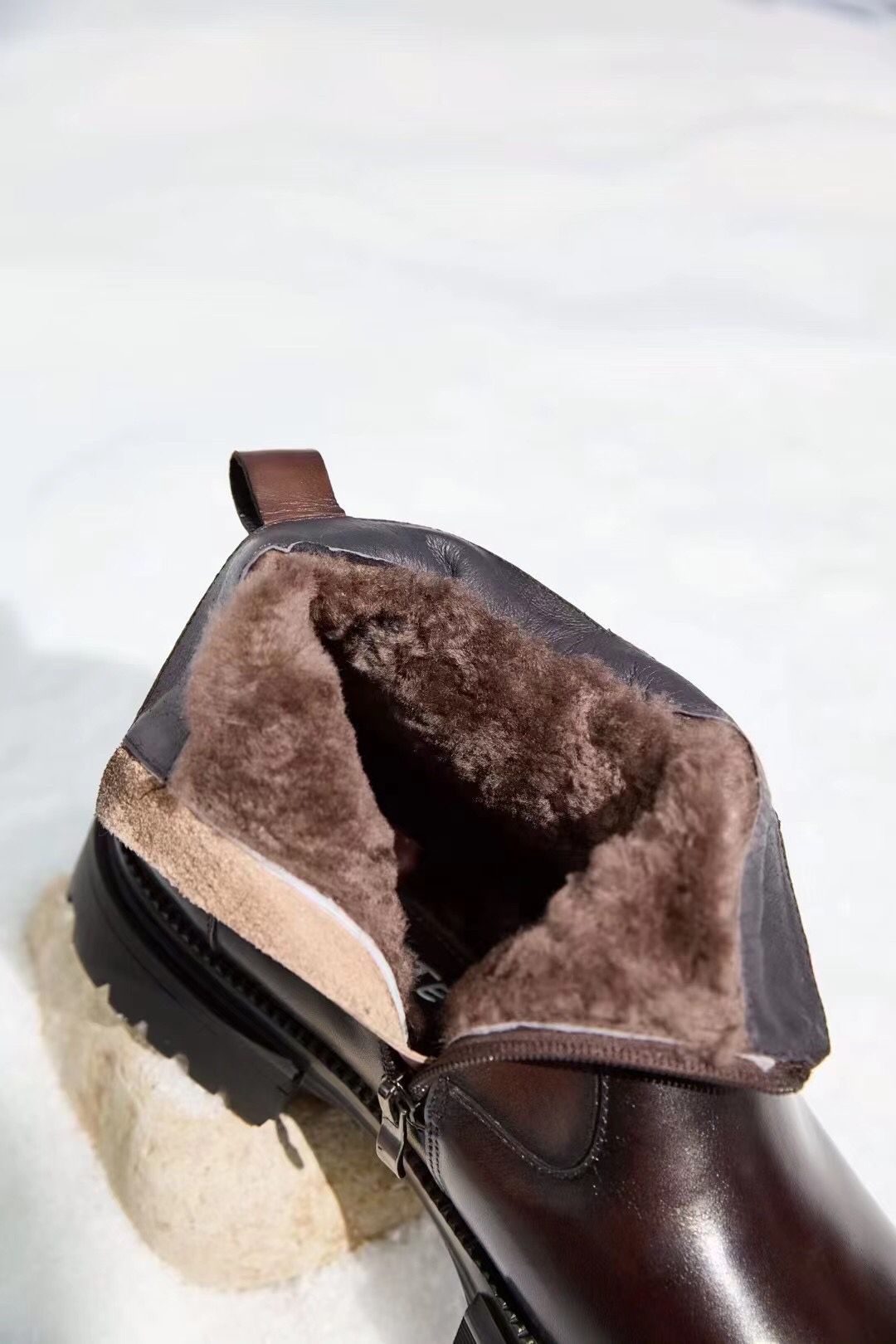 Bottega Veneta Classic Luxury Leather Shoe Loafer Ref.04223718 5