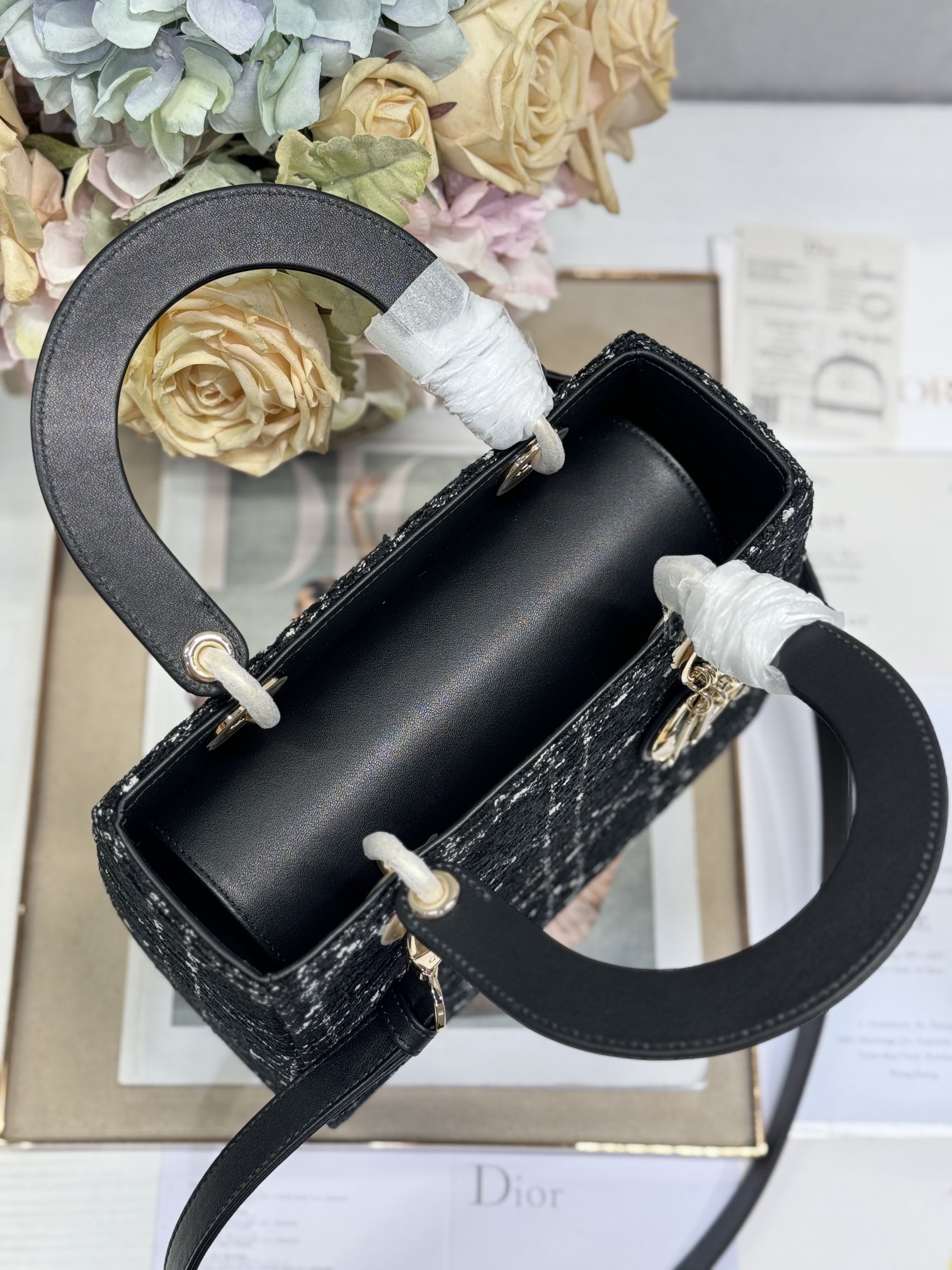 Lady Dior Black Tweed Handbag, Five-Compartment, Adjustable Strap, 24 x 20 x 11 cm 4 i1730364102 4157 3