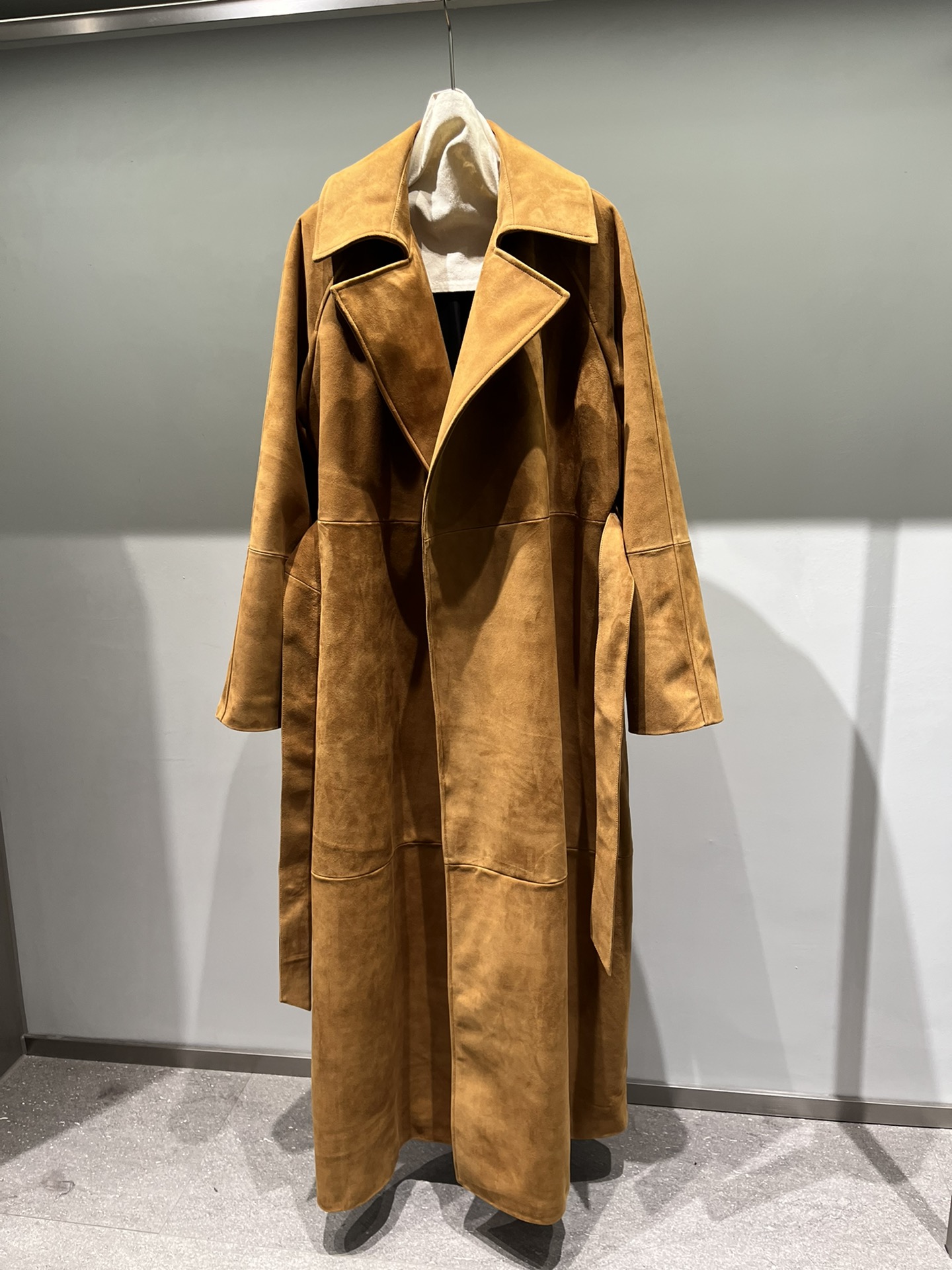 NO:721769,Large open sheepskin cutting, very rich material, women's clothing, sheepskin,19860909大开张羊皮裁剪,用料非常足,女装,sheepskin,,Women's clothing