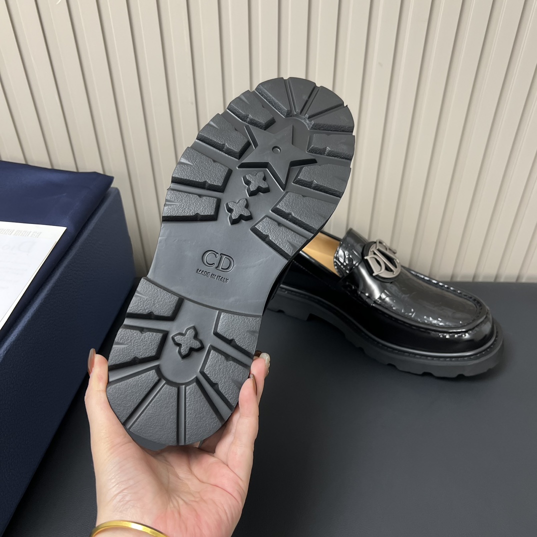Dior Luxury Footwear Collection 8
