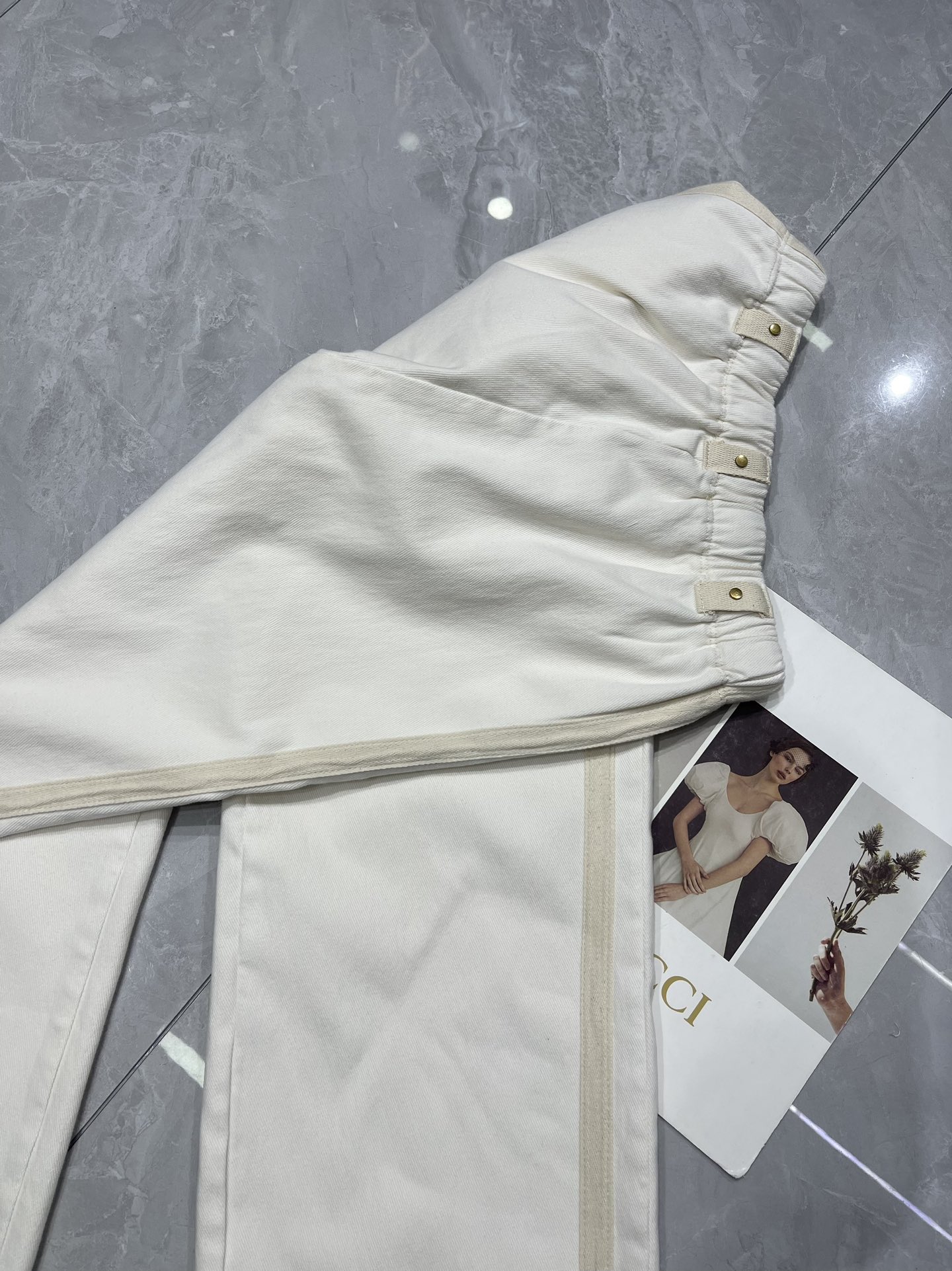 High-End Quality Women’s Suit and Winter Velvet Crotch Clothing Details. - 图片 7