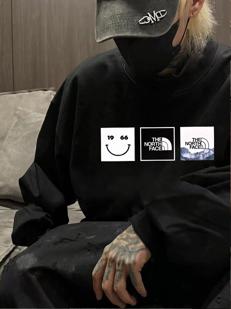 TNF Counter Velvet Coat: Stylish Unisex Design with Custom Details for Fall - 图片 2