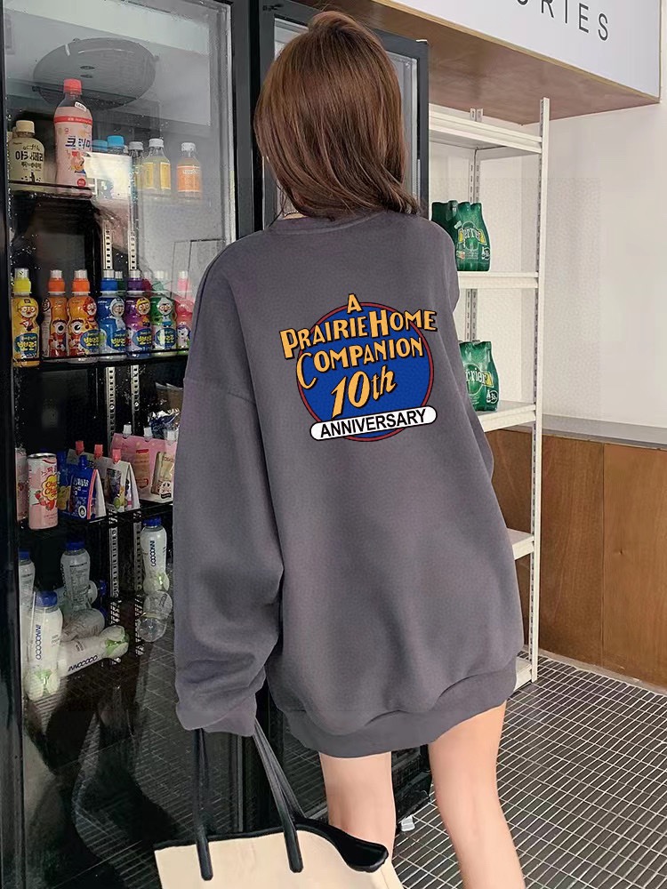 Stylish Unisex Velvet Coat with Custom Details in Various Colors and Sizes - 图片 2