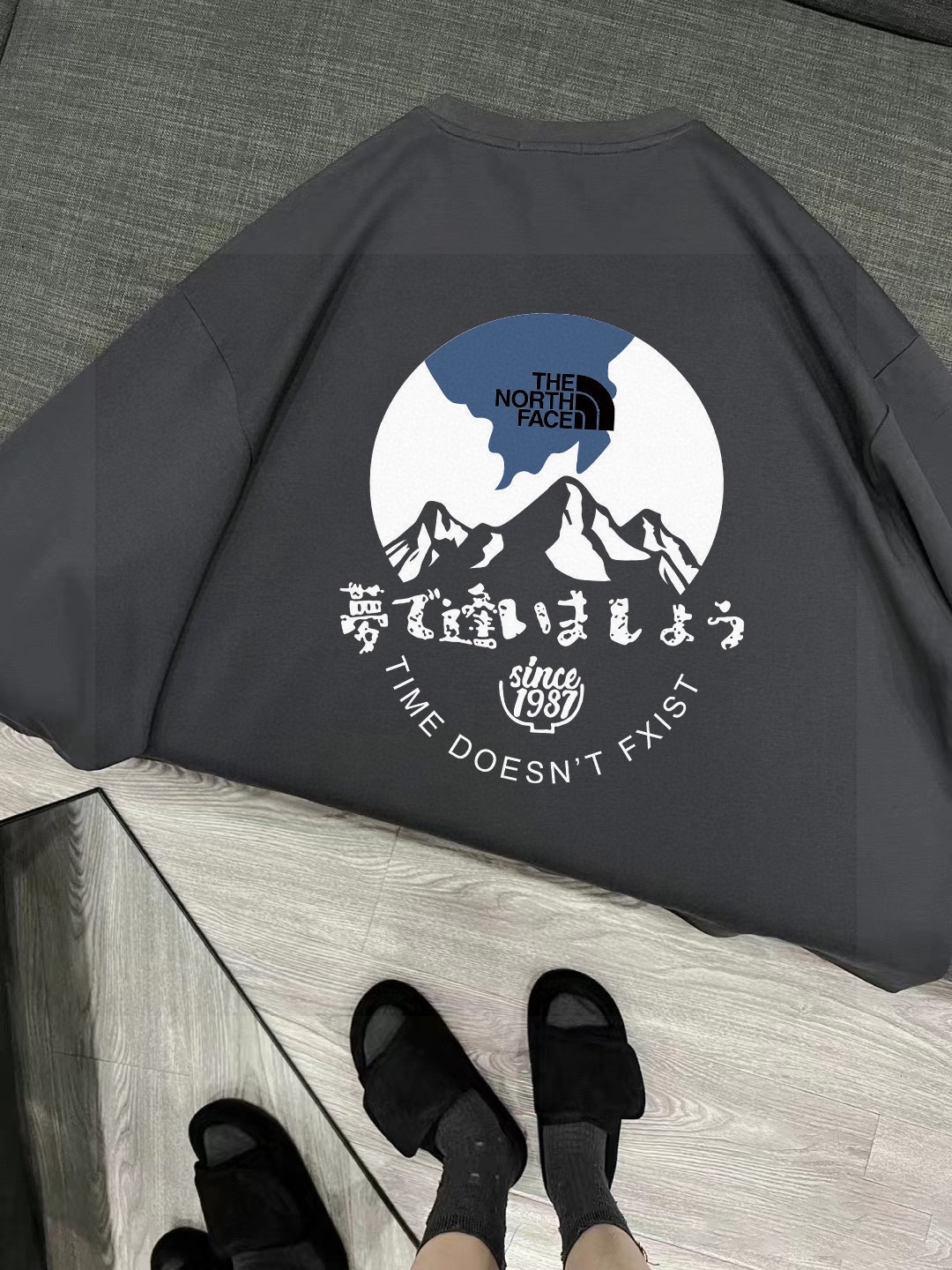 TNF’s New Snow Mountain Series Coat in Baby Velvet for Men and Women - 图片 9