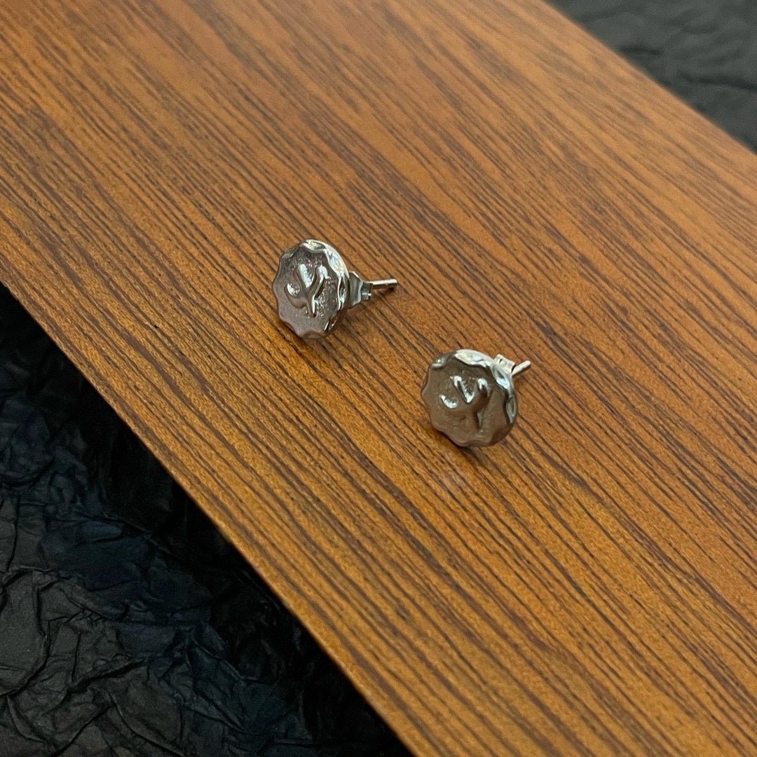 “Exclusive Handmade Goro’s High Bridge Bird Ear Nails: Top-of-the-Art Version” - 图片 5