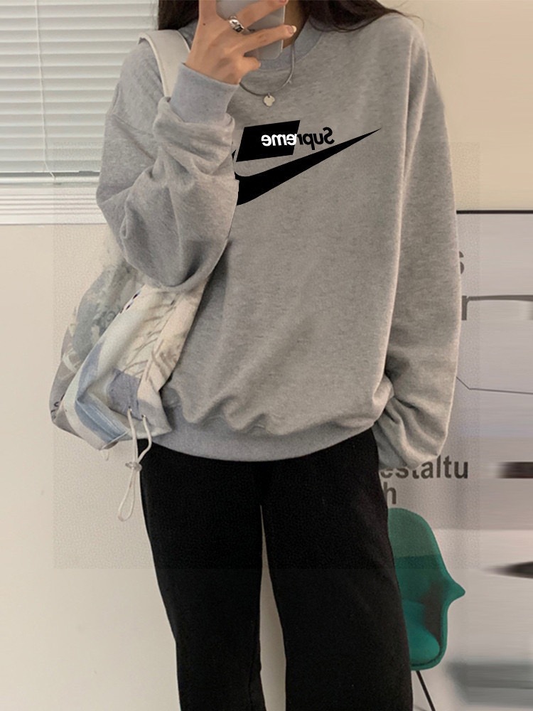 Nike Supreme Velvet Coat – Stylish Unisex Outerwear with Custom Details - 图片 4