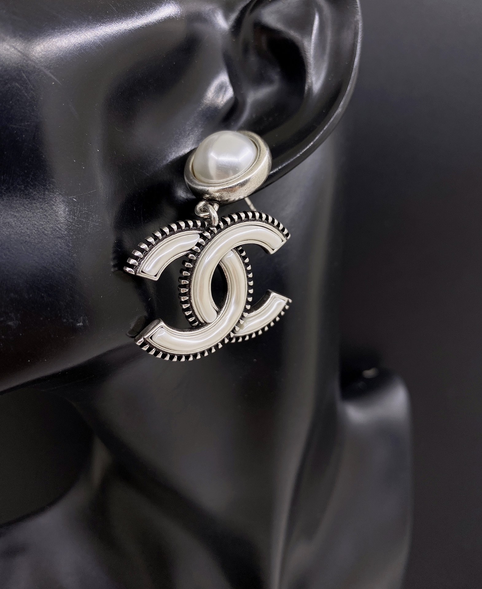 Luxury luxury earrings 2