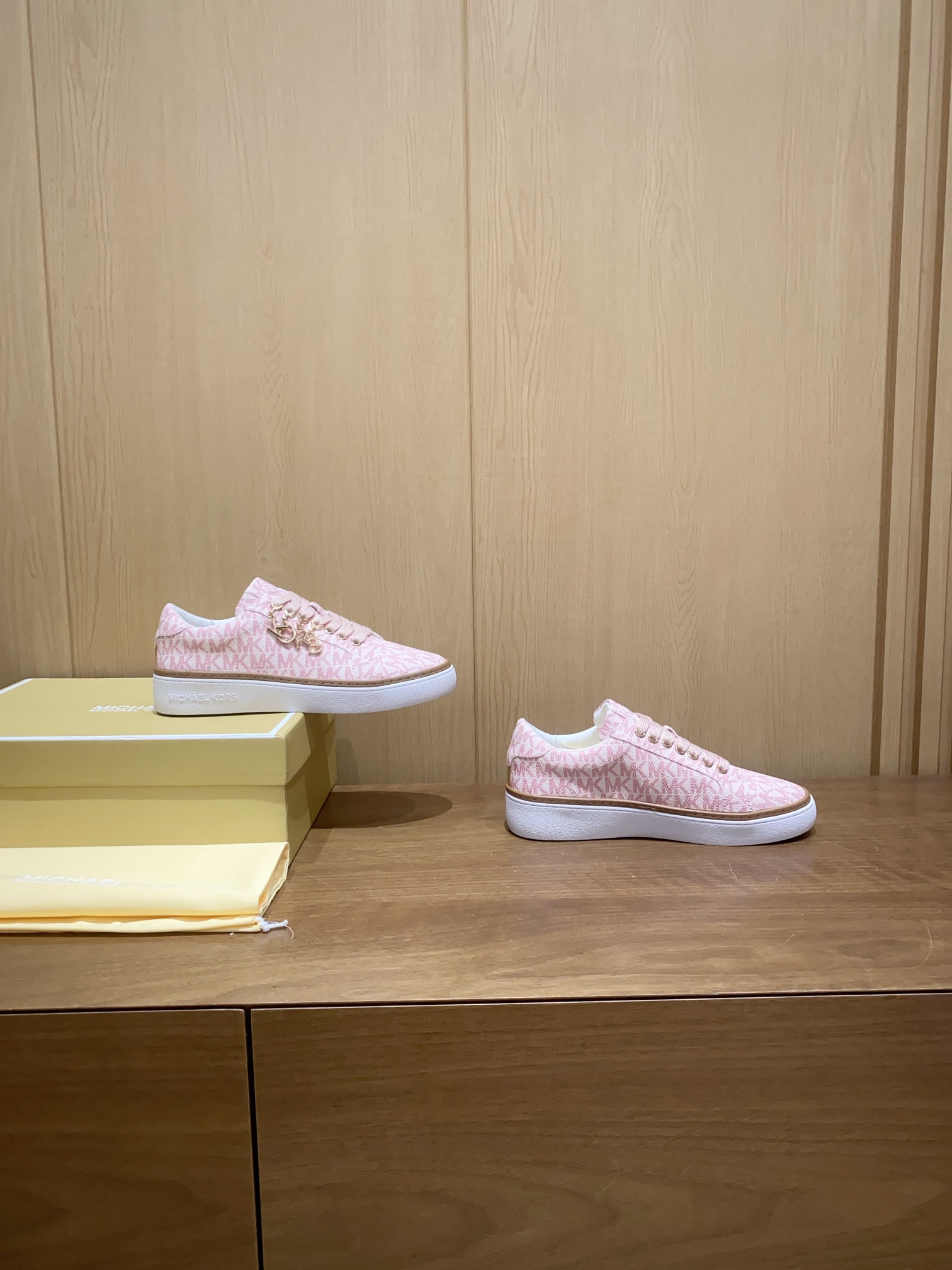 Michael Kors Sports Shoes with Letter Buttons: Pink Printing and Original Materials