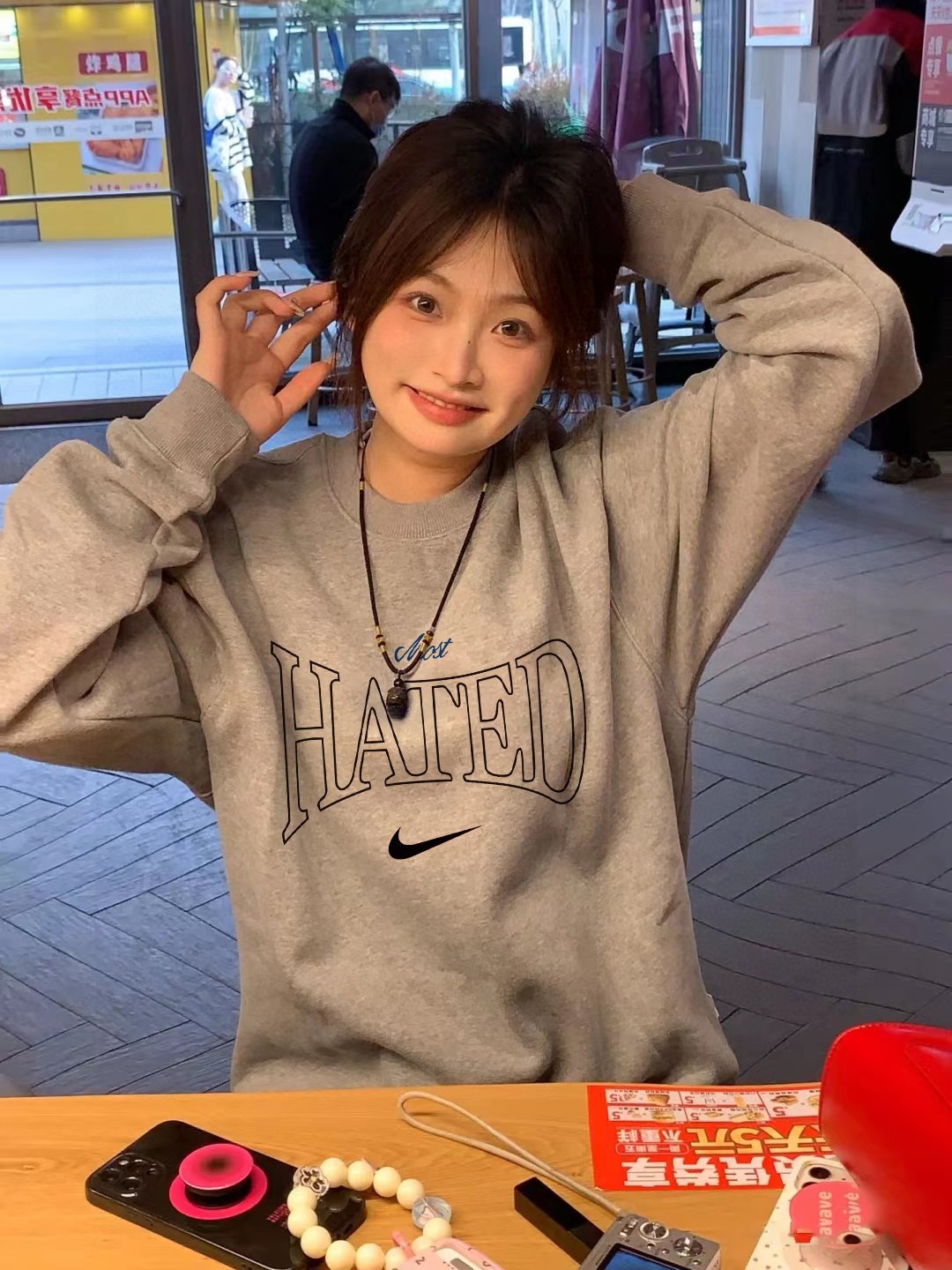 Stylish Velvet Coat with Custom Details for Men and Women – Nike 181# Collection