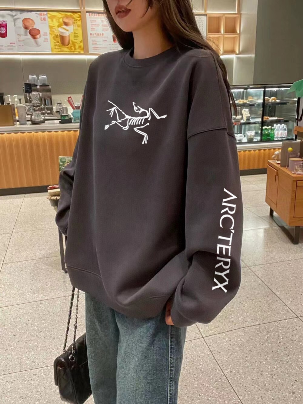 2024 ARC’TERYX Velvet Coat with Custom Details for Couples in Various Sizes - 图片 3