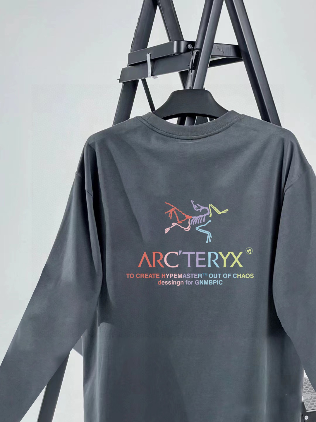 ARC’TERYX New Booker Velvet Coat: Stylish & Versatile Unisex Outerwear with Custom Details - 图片 7