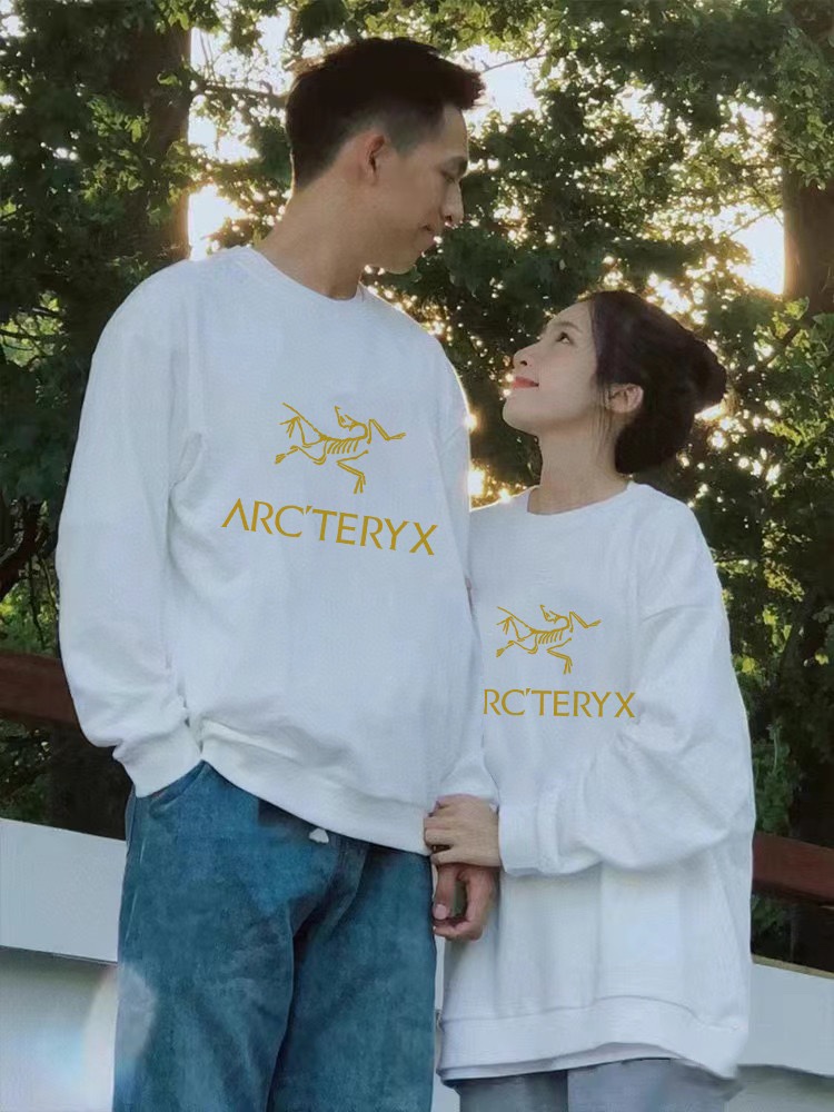ARCTERYX Classic Cotton Jacket with Gold Logo Design in Various Colors - 图片 7