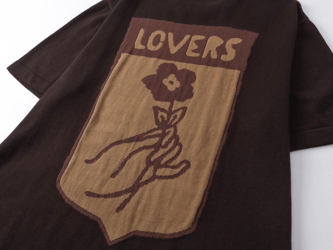 “2025 Spring-Summer Bouquets T-shirt with Monogram Flower Details” - 图片 5