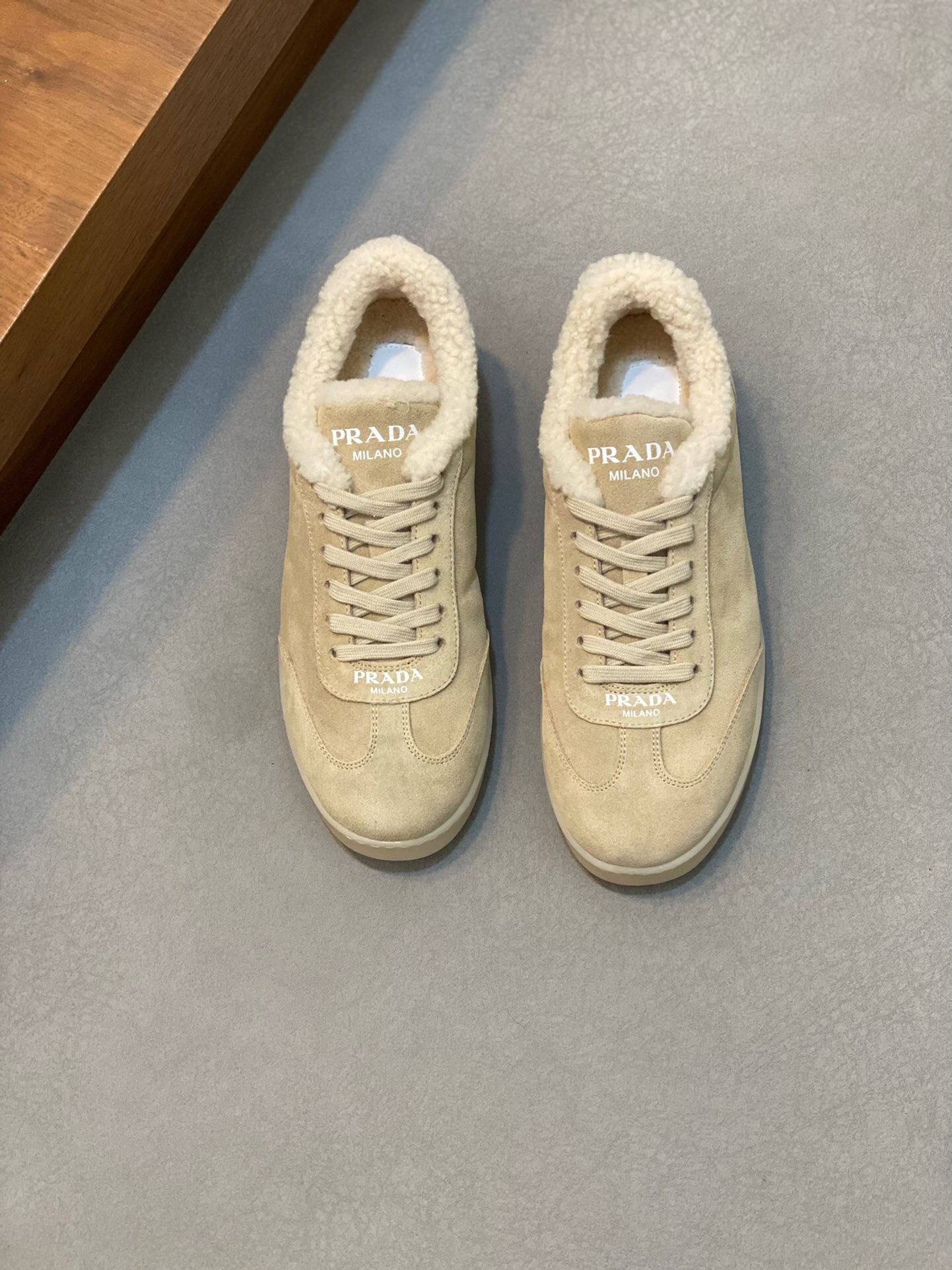 NO:219511,Brand PRADA color original color matching 38-44 custom made 45 price Material Prada new style casual shoes super high quality luxury material selection upper is made of imported original cowhide   wool inner pure handmade for comfortable wearing experience original TPU rubber sole, Prada, prada, prada, cowhide19860909品牌PRADA 颜色原版配色 码数38-44定做45 价格 材质普拉达新款 休闲鞋超高品质奢华选材鞋面采用进口原版牛皮 羊毛内里纯手工打造只为舒适的穿着体验原版TPU橡胶大底,普拉达,prada,prada,cowhide,Men's shoes