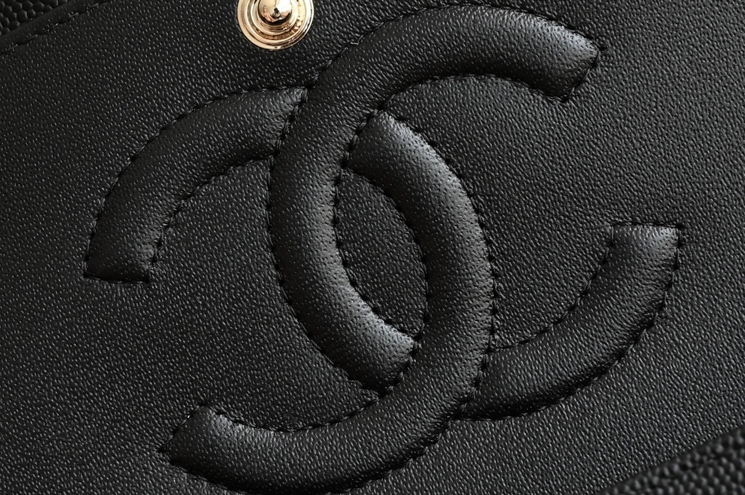 白金版▪️正品级 包装如图𝐂𝐡𝐚𝐧𝐞𝐥 𝐂𝐅 𝟐𝟒新色 黑色全名Classic Fla0 尺寸: 15.