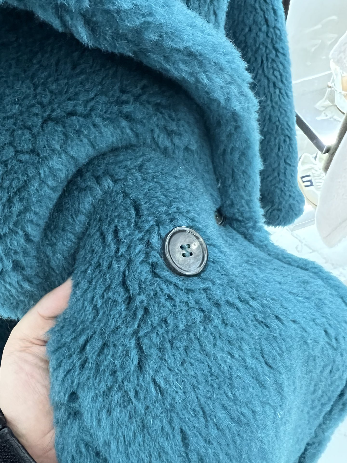 Maxmara TEDDY coat, show style, lightweight, 23 colors available. Materials: 62% alpaca, 26% wool, 12% silk. Sizes XS, S. Original design, precise weight, hand-stitched.-Big cat