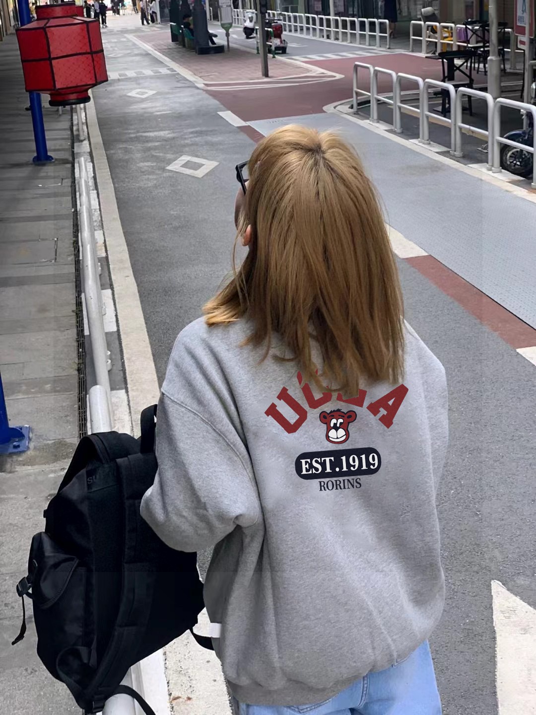 2024 MLB NY Yankees Velvet Coat: Stylish Unisex Design with Custom Details - 图片 4