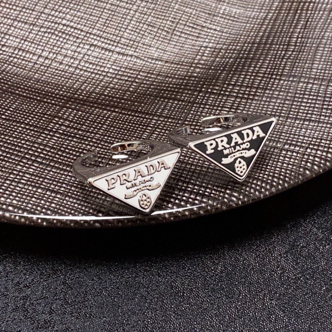 Prada Triangle Open Ring: £110 Black and White Summer Super-Mix - 图片 7