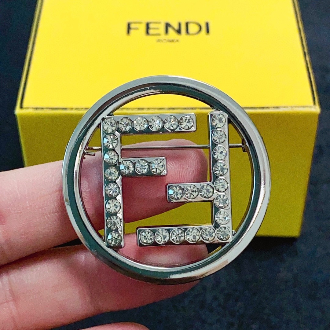 Luxurious Women’s Pins: Findi’s HotSync F Letter Brooch Collection Review - 图片 7