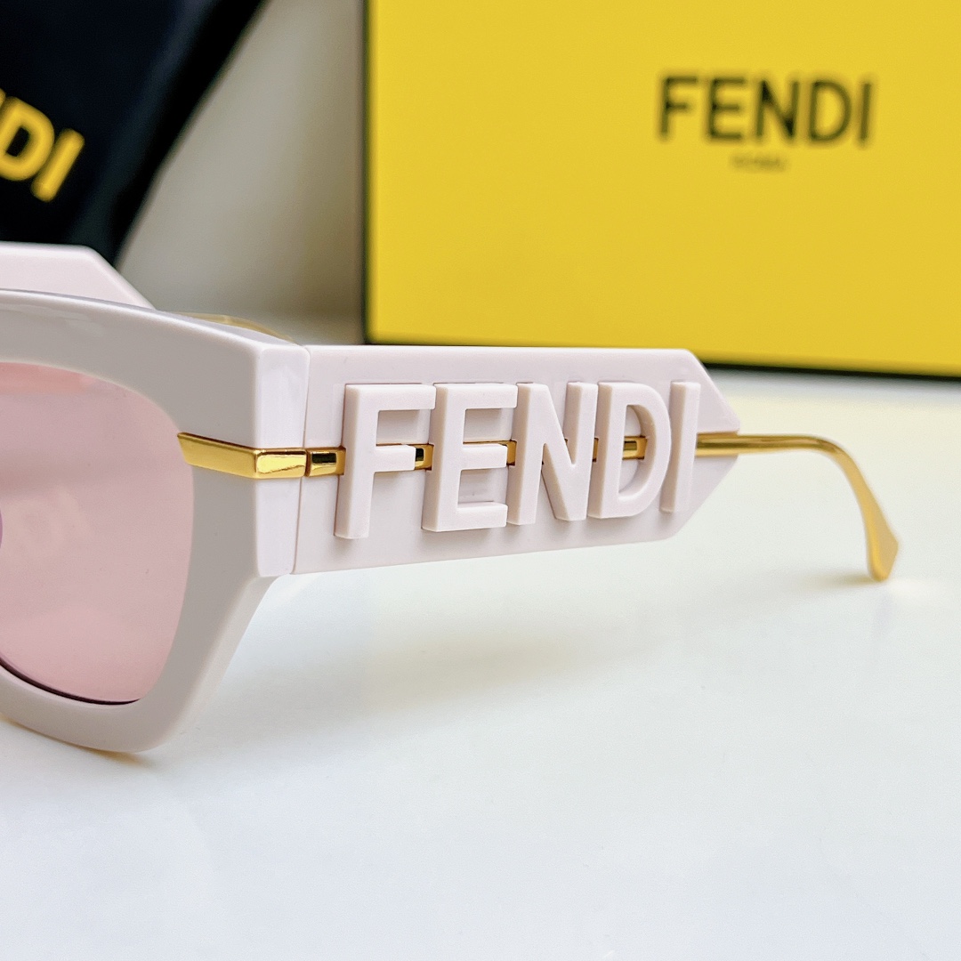  FENDI 米粉
MOD：FE40097
SIZE：53-22-140
🔝🔝
