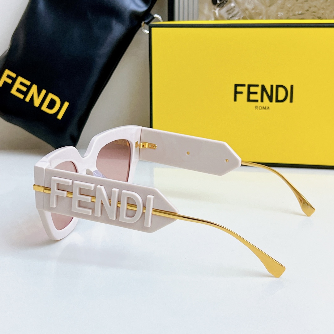  FENDI 米粉
MOD：FE40097
SIZE：53-22-140
🔝🔝