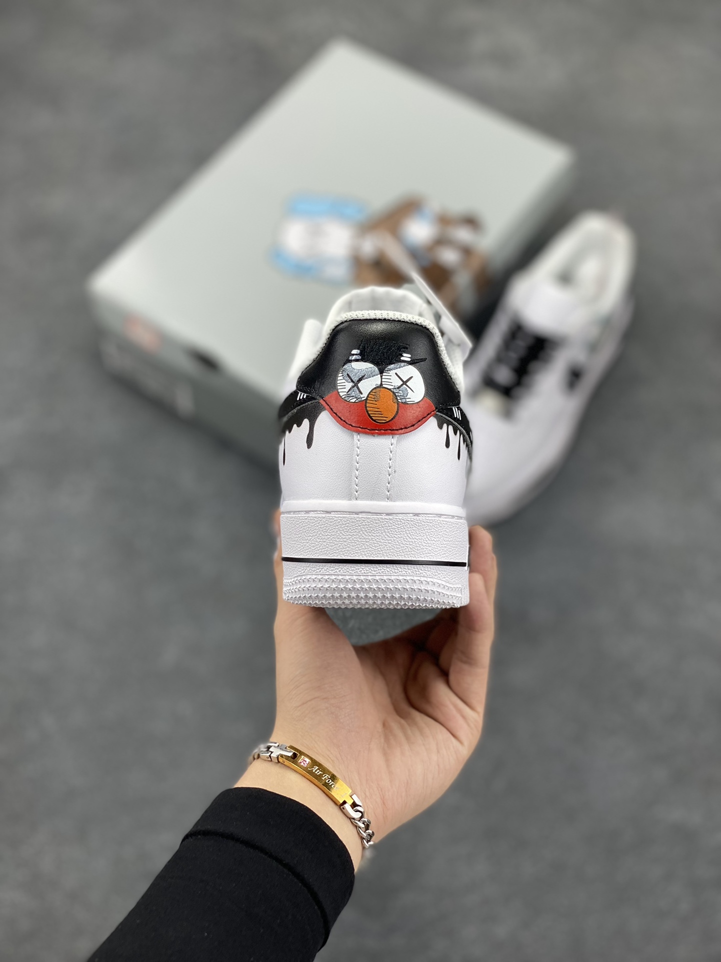 图片[4]-Kaws×Nike Air Force 1 Low’07 小熊联名配色 空军一号低帮休闲板鞋 定制皮料 原厂3D打印 定制鞋盒 原楦原纸板 纯正空军版型 内置全掌气垫 货号：CW2288-111 尺码：36 36.5 37.5 38 38.5 39 40 40.5 41 42 42.5 43 44 44.5 45-选品中心