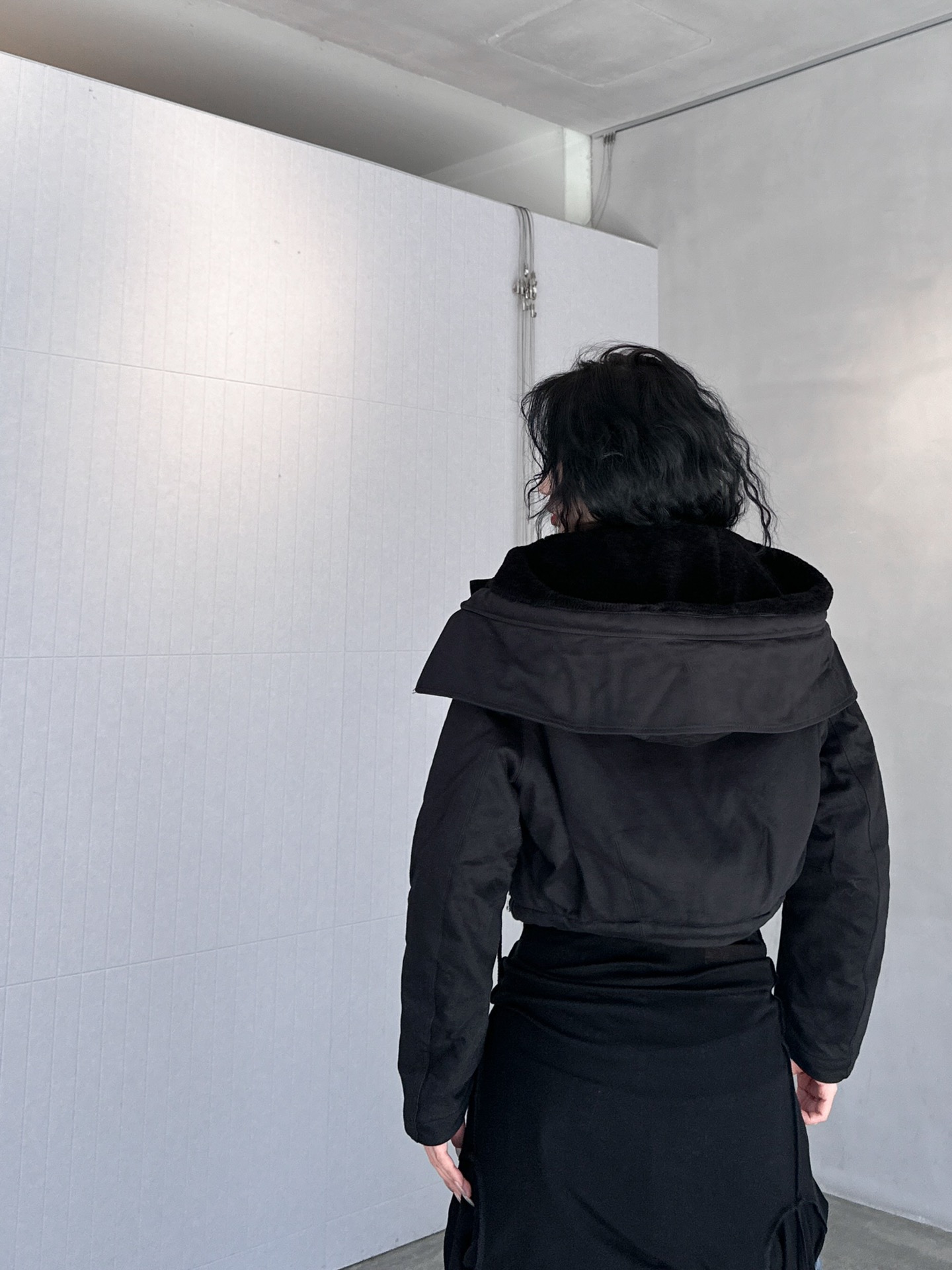 🌾 P家｜新款棉服，纯棉面布，内胆采用进口高密环保毛面料，手感柔软上身亲肤，镰刀形袖边设计，甜酷十足，短