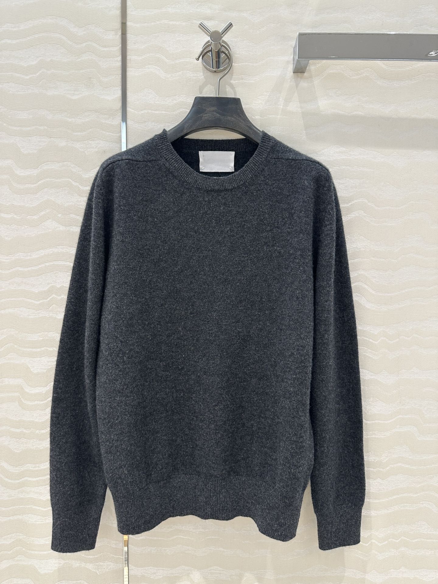 High-Quality Wool Women’s Suit with Exclusive Packaging, Simple and Modulated Design - 图片 1