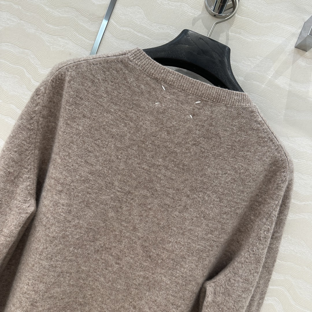 Exclusive Packaged Women’s Wool Suit: High Quality, Simple Design, Classic Style, Delicate Workmanship. - 图片 9