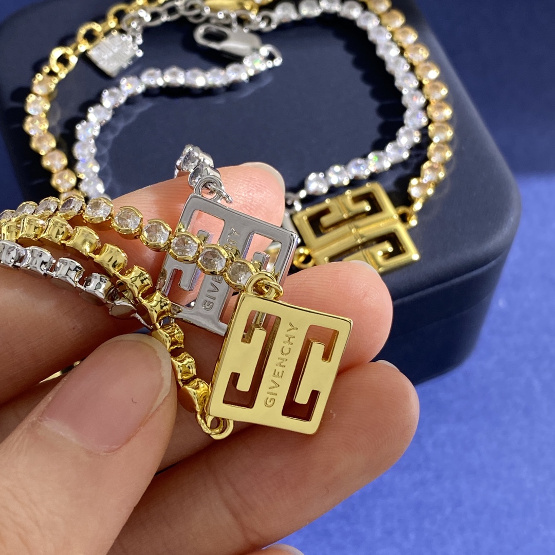 Givenchy Korea Fashion Geometric Necklace Collection – GV92 Highlights - 图片 2