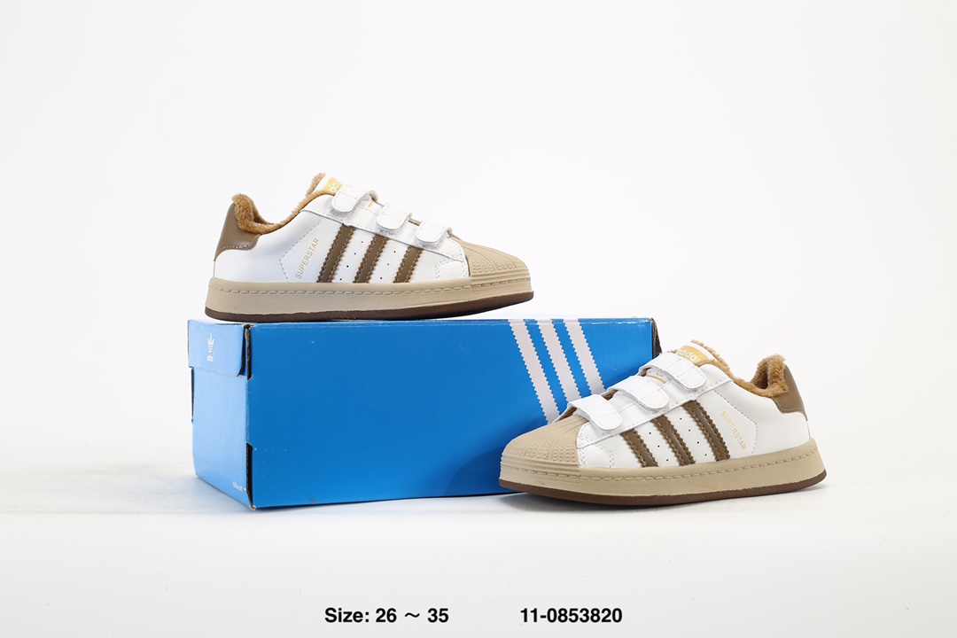 图片[4]-🈴集 阿迪达斯经典贝壳头魔术贴软底儿童板鞋 加绒保暖休闲超萌童鞋 经典三条纹贝壳头🆕 优质皮料，质感满满🈵 魔术贴设计，穿脱方便✌🏻 软底脚感超赞👍🏻 11-0853820-选品中心