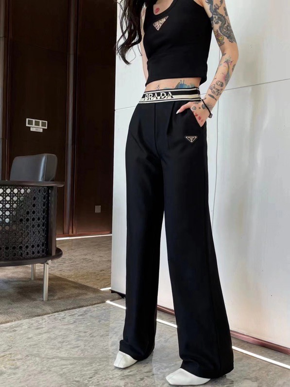 NO:307175,Model number D24110783 Prad* new model P home classic metal triangle logo decorative waist webbing splicing fashionable versatile wide-leg pants trousers!  Black, (M size waist circumference 62~68 elastic, trouser length 106), prada, alexander wang19860909款号D24110783 Prad*新款 P家经典金属三角标logo装饰腰头织带拼接时尚百搭阔腿裤长裤！黑色,（M码腰围62～68松紧,裤长106）,,prada,alexander wang,Women's clothing