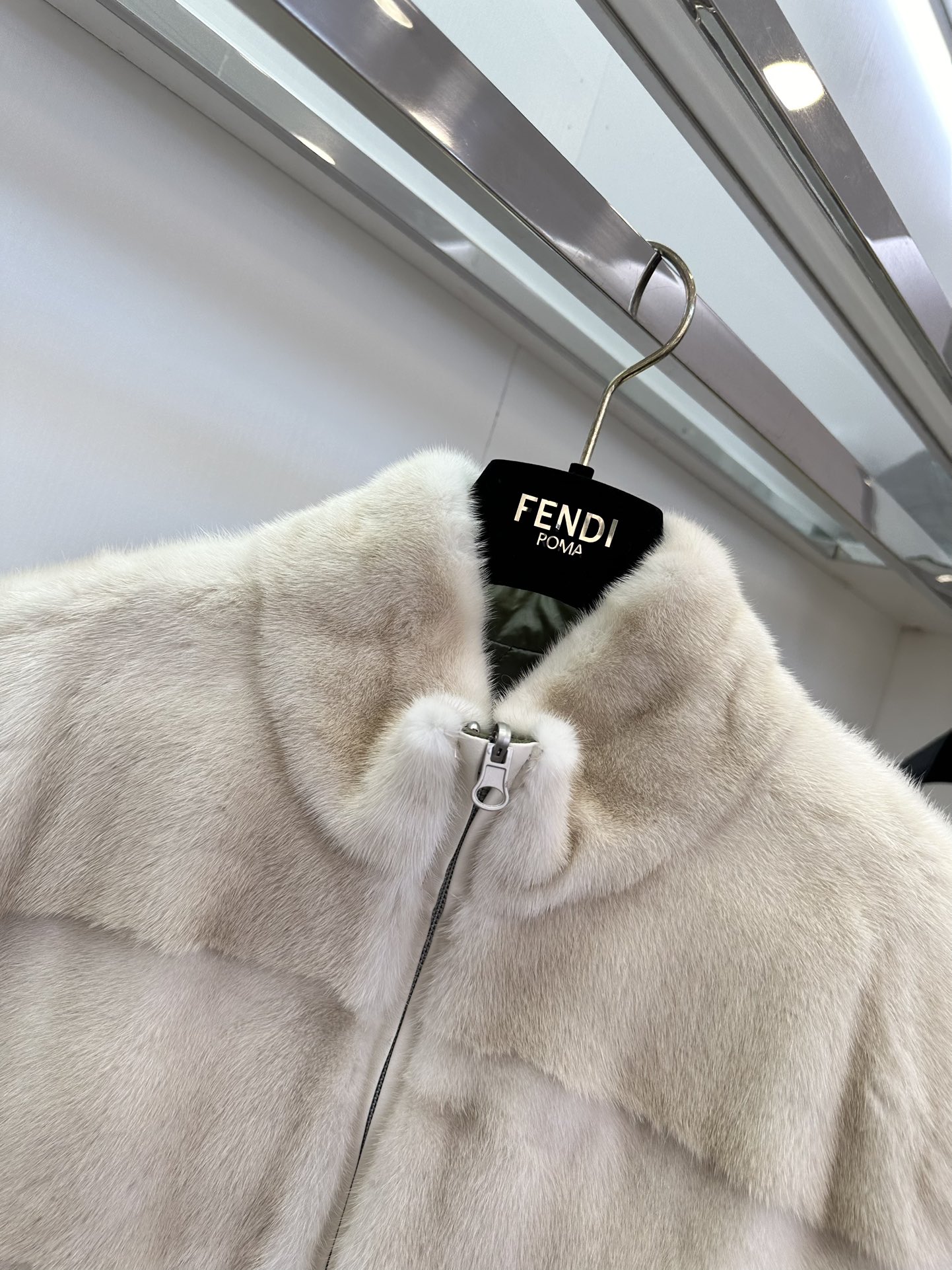 Luxurious Purple Mink Fur Suit with High-Collar Vest Design – Coffee, M L - 图片 5