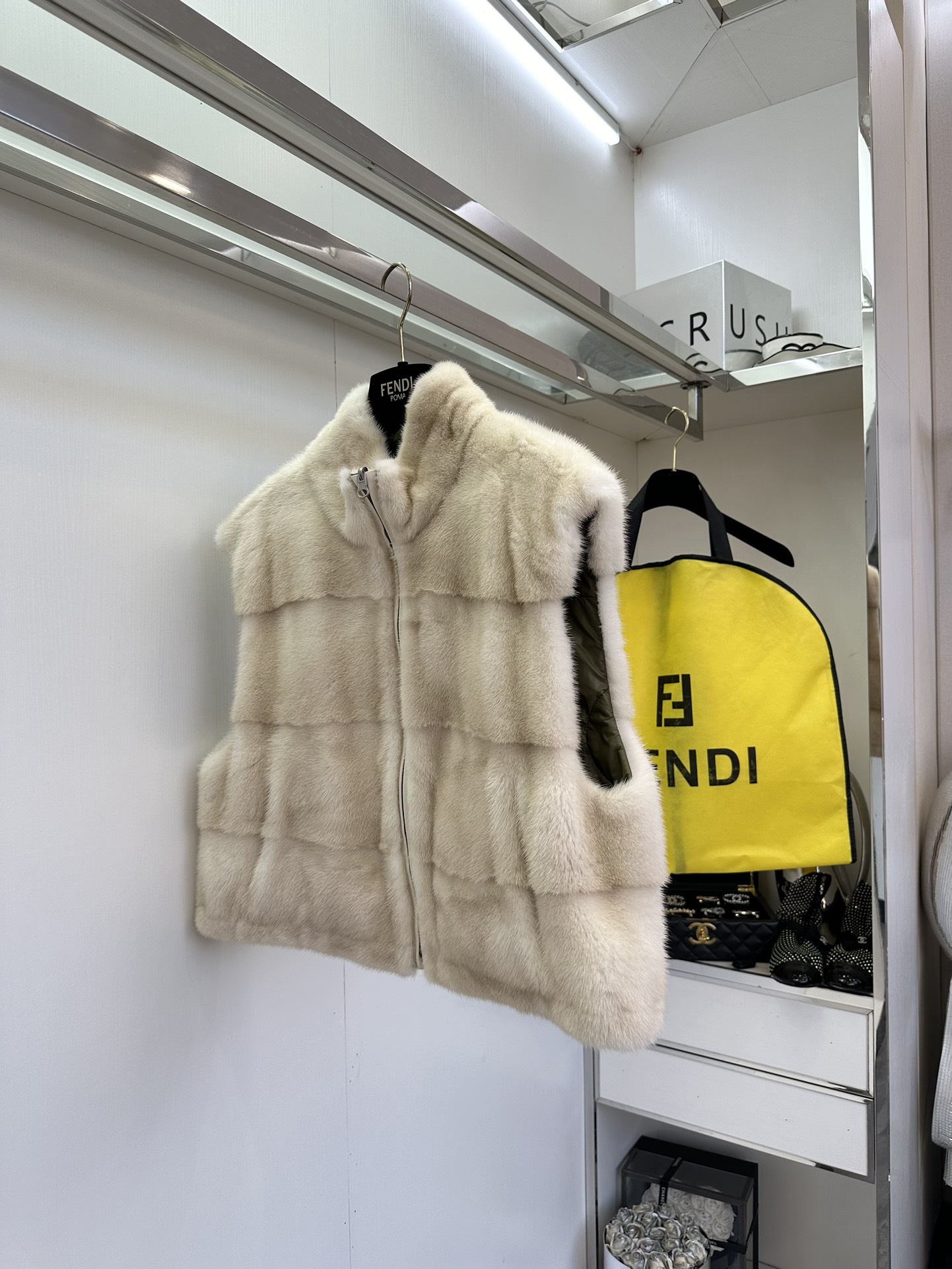 Luxurious Purple Mink Fur Suit with High-Collar Vest Design – Coffee, M L - 图片 3