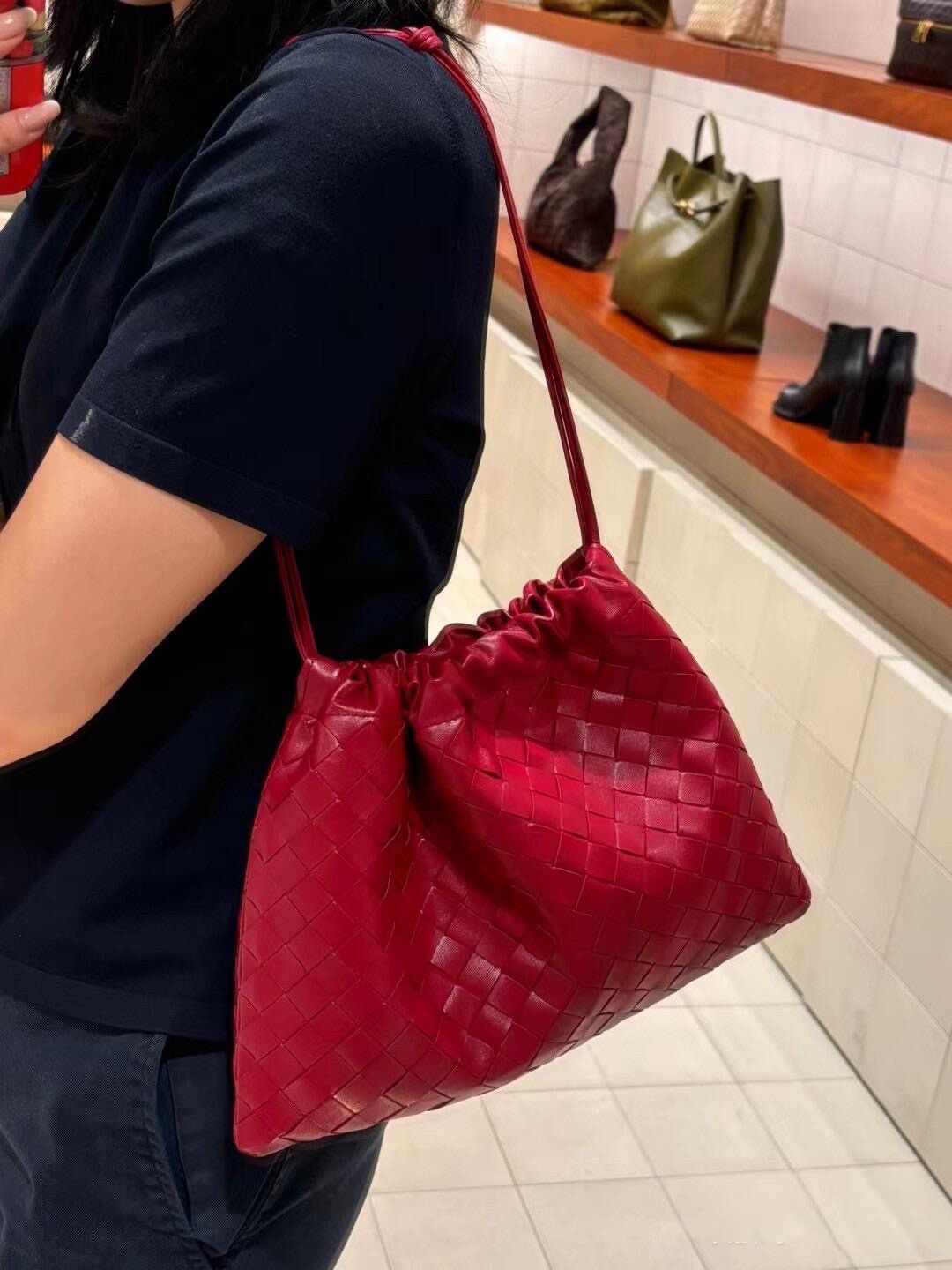 [Bottega Veneta Women