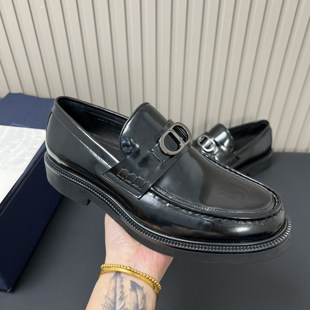 Dior Luxury Footwear Collection 9