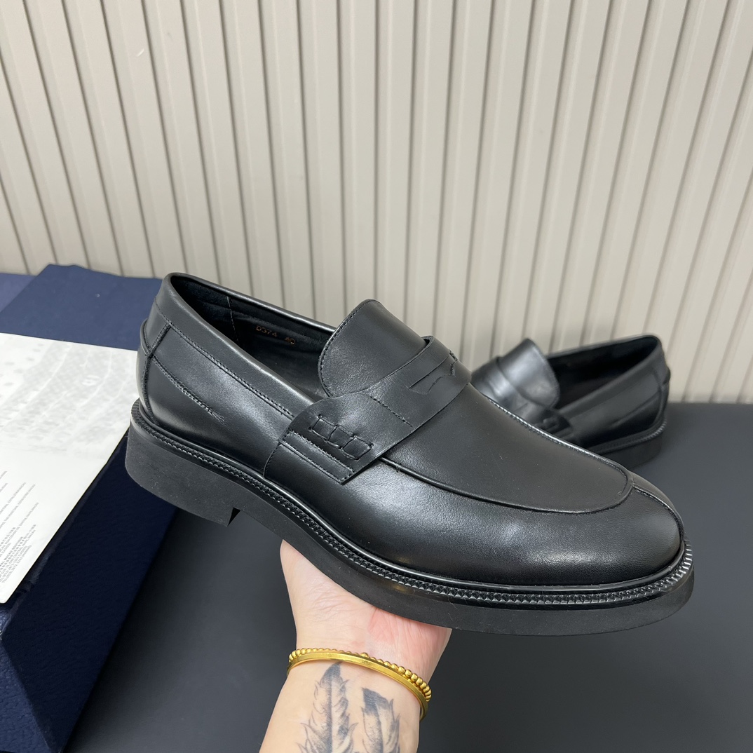 Dior Luxury Footwear Collection 9