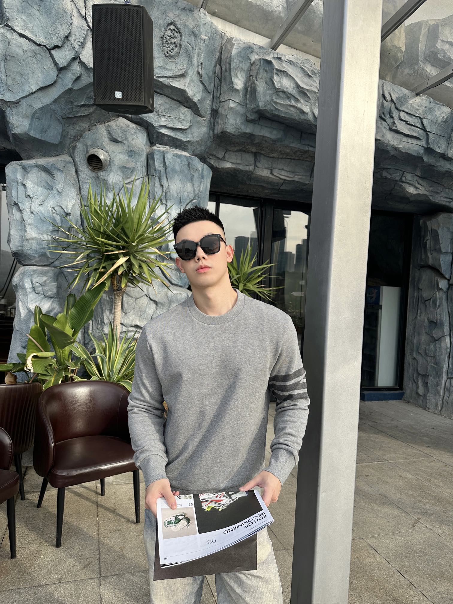 THOM BROWNE TB 汤姆布朗 四杠色织圆领卫衣 上身效果#