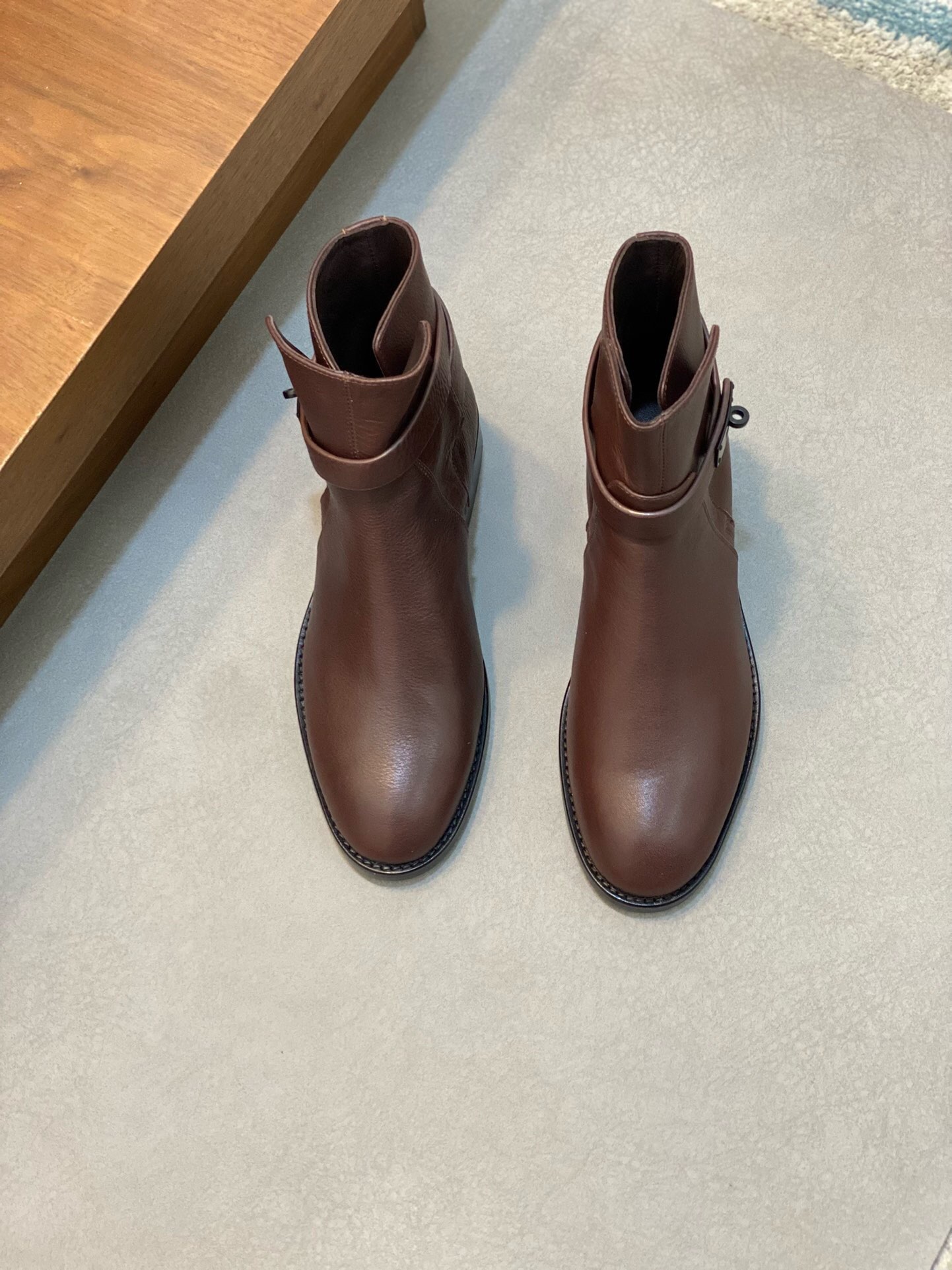 NO:219458,Brand HERMES Color Original Color Number 38-44 Customized 45.46 Price Material Hermes New Model Business Men's Boots Super High Top Original Quality Luxury Material Selection Uppers are imported original cowhide and polished   cowhide inner pure handmade for comfortable wearing experience only for comfortable wearing (real leather sole), Hermes men's boots, hermes, hermes, boots, cowhide, Leather soles19860909品牌HERMES 颜色原版配色 码数38-44定做45.46 价格 材质爱马仕新款 商务男靴超高顶级 原单品质奢华选材鞋面采用进口原版牛皮打蜡抛光处理 牛皮内里纯手工打造只为舒适的穿着体验原版（真皮大底）,爱马仕 男靴,hermes,hermes,boots,cowhide,Leather soles,Men's shoes