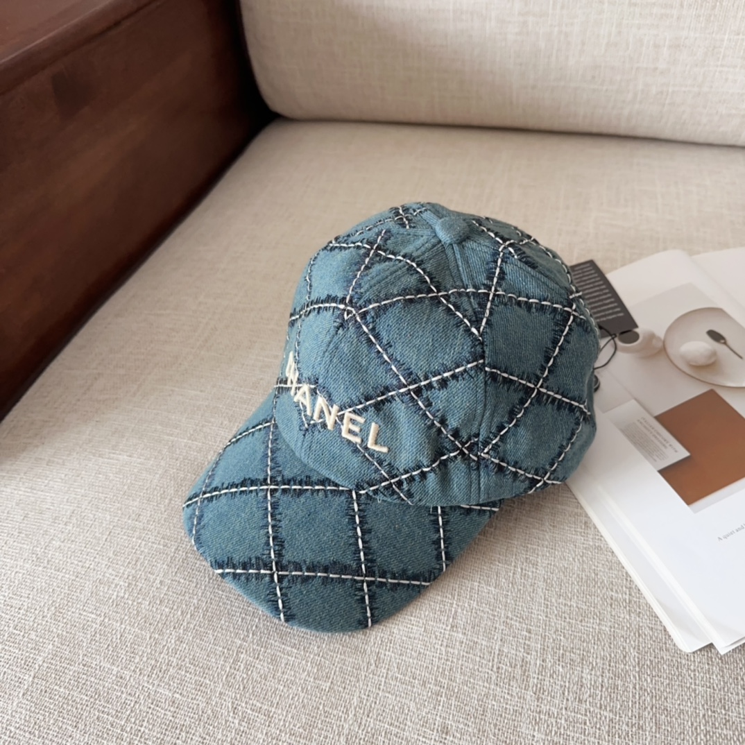 [Chanel Hats]CHANEL Chanel new denim blue retro style baseball cap Take it out