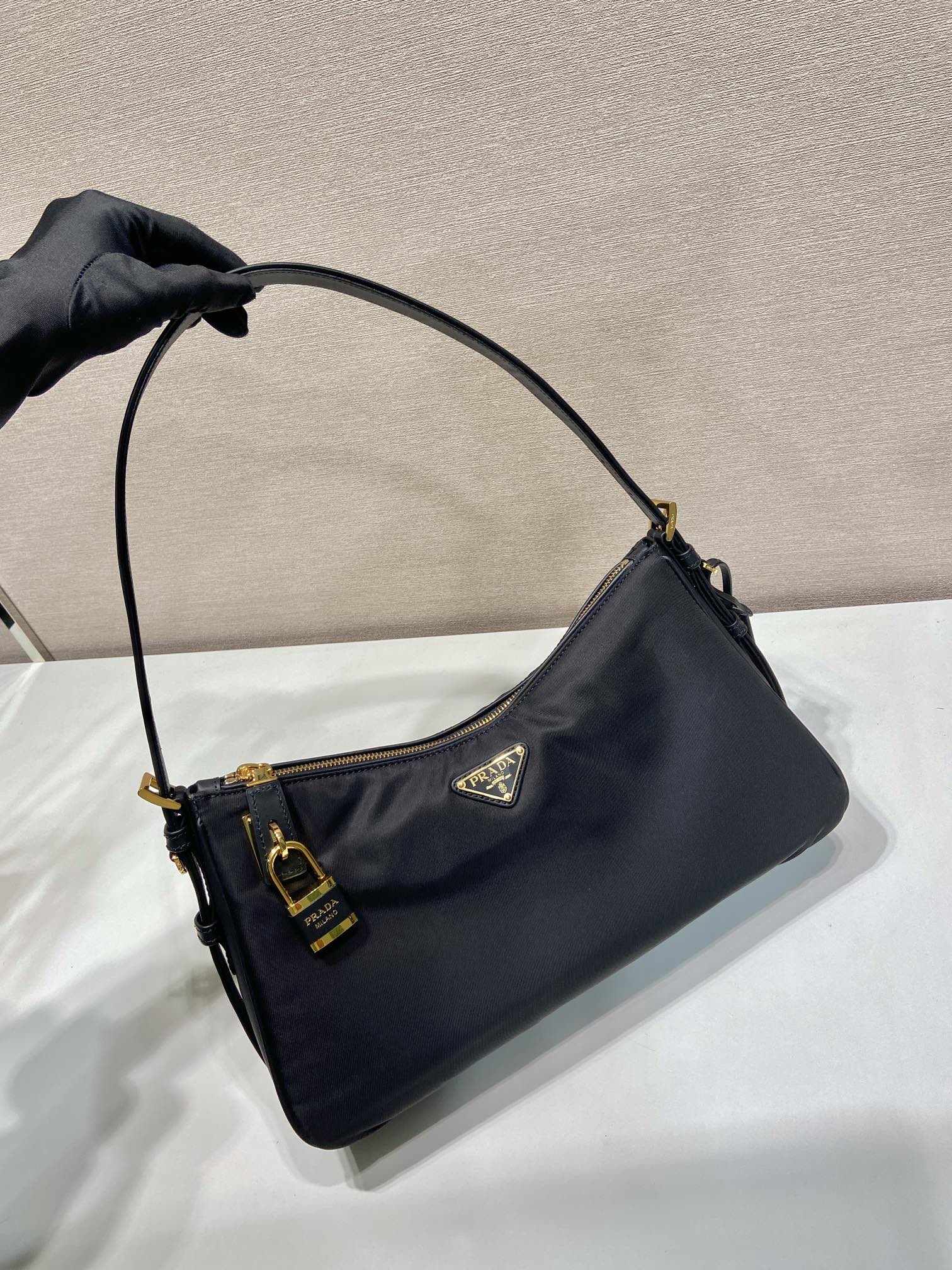 [Prada Women