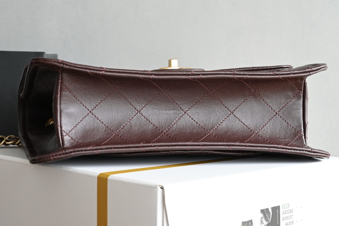 🌼白金版▪️正品级 包装如图𝐂𝐡𝐚𝐧𝐞𝟏新品𝟐𝟒𝐊 豆腐包 大号 红棕专柜货售价𝟺𝟾𝟾𝟹𝟶𝗋𝗆𝖻购入～全