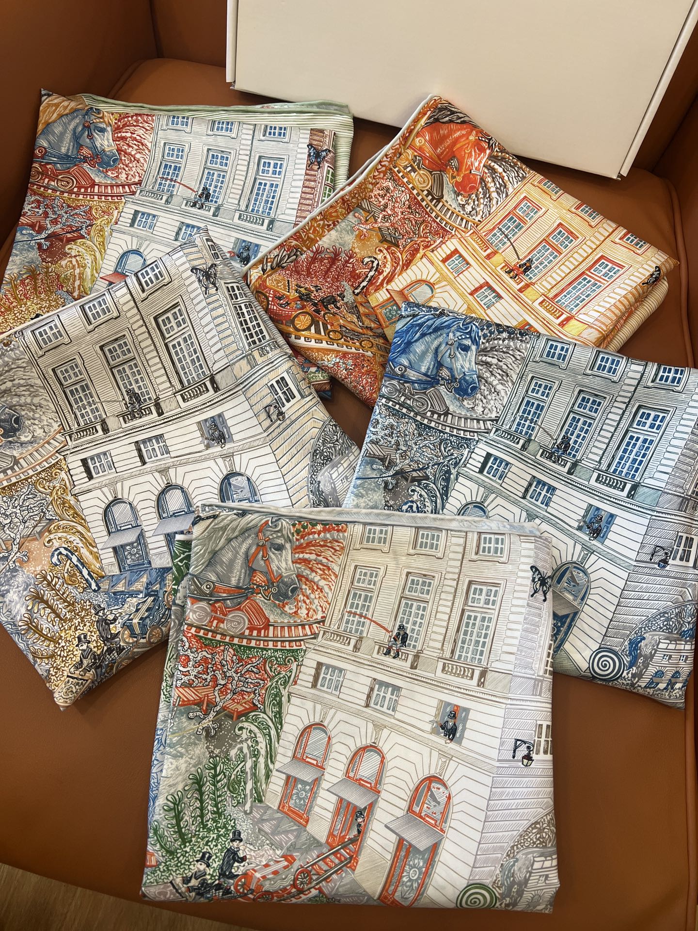 [Hermès Scarves]Five colors are available