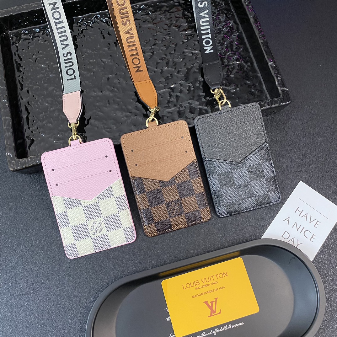 LV+Gucci+巴宝莉 7