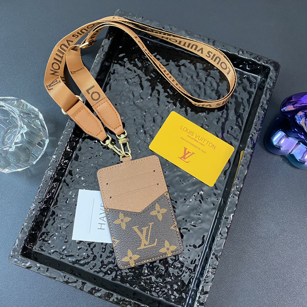 LV + Gucci Lanyard - Comprehensive 4