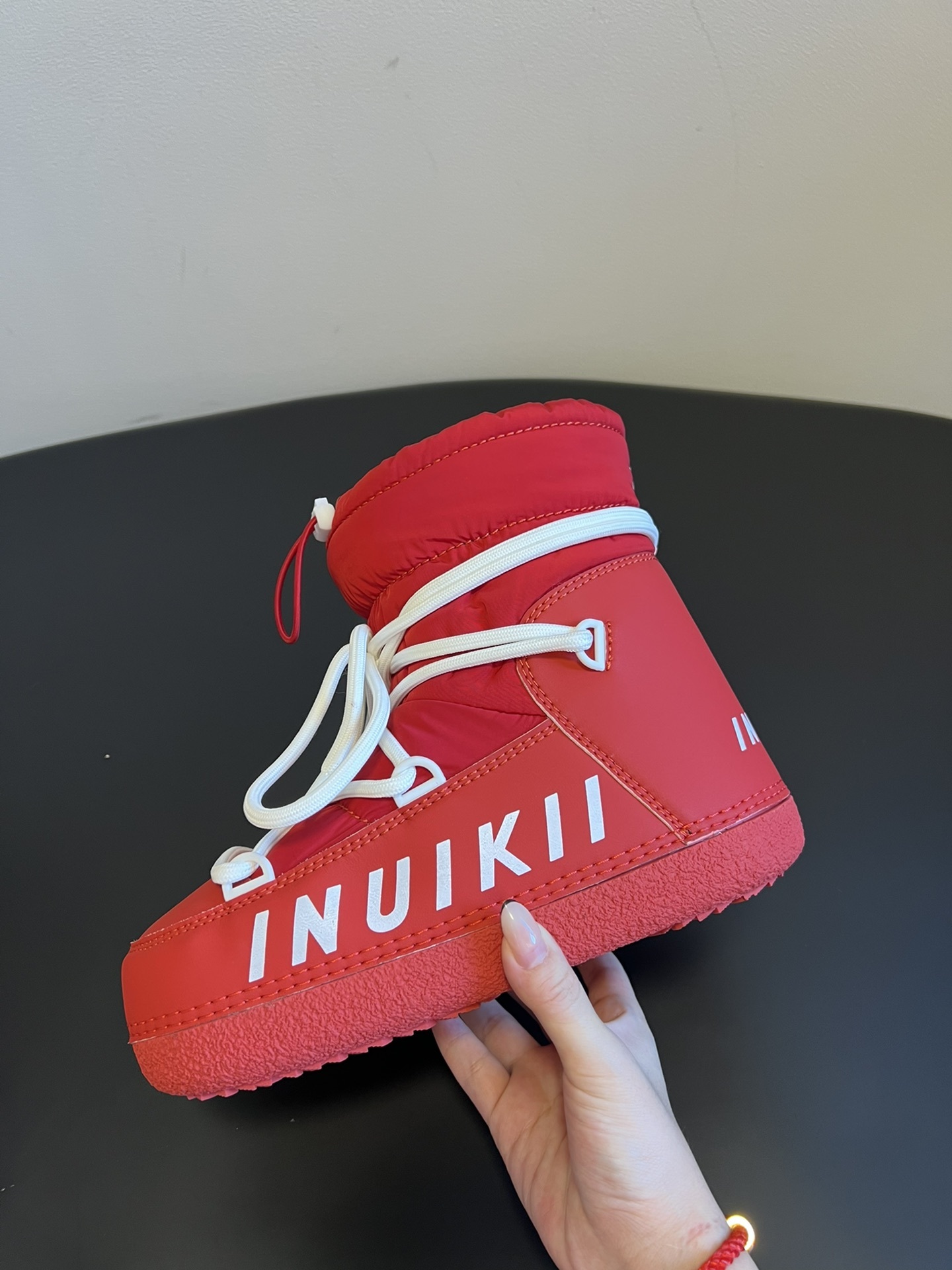 INUIKL*24/新款防水多巴胺新配色厚雪地靴超级厚防水多巴胺新配色雪地靴!这款颜色真的超级多彩!搭配