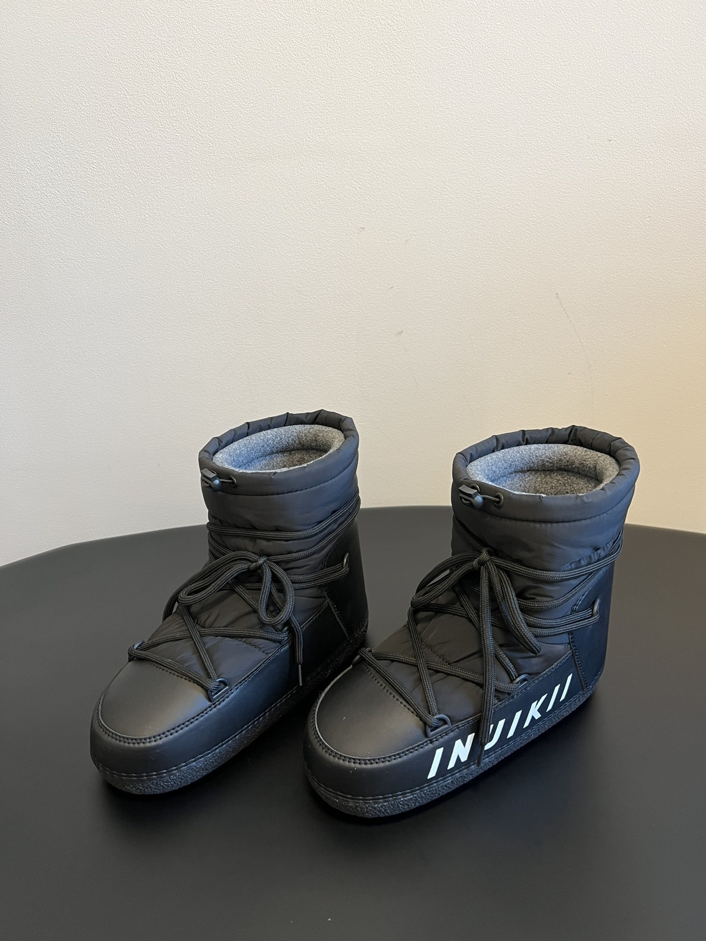INUIKL*24/新款防水多巴胺新配色厚雪地靴超级厚防水多巴胺新配色雪地靴!这款颜色真的超级多彩!搭配