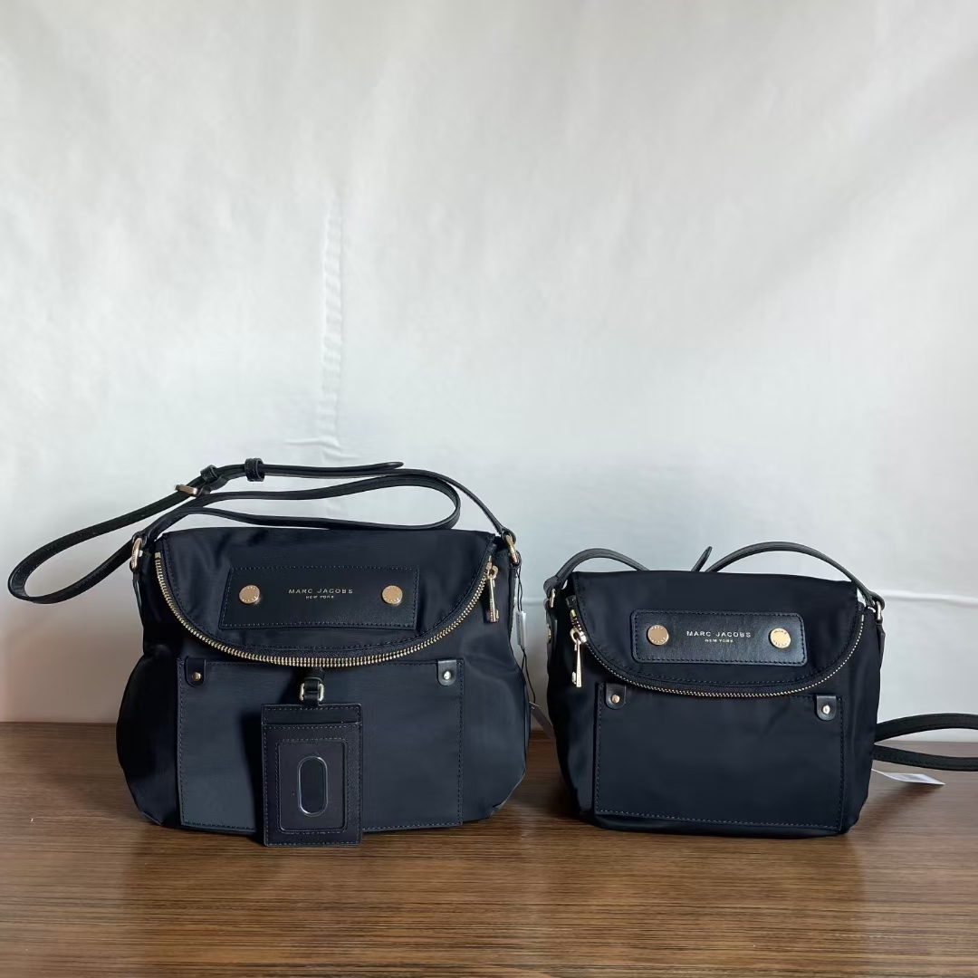 Marc Jacobs ～Marc jacobs 又好用尼龙包