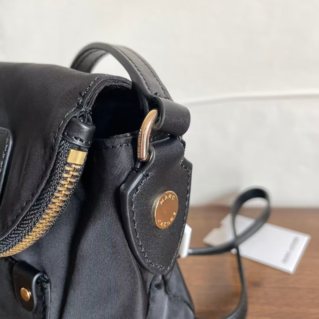 Marc Jacobs ～Marc jacobs 又好用尼龙包